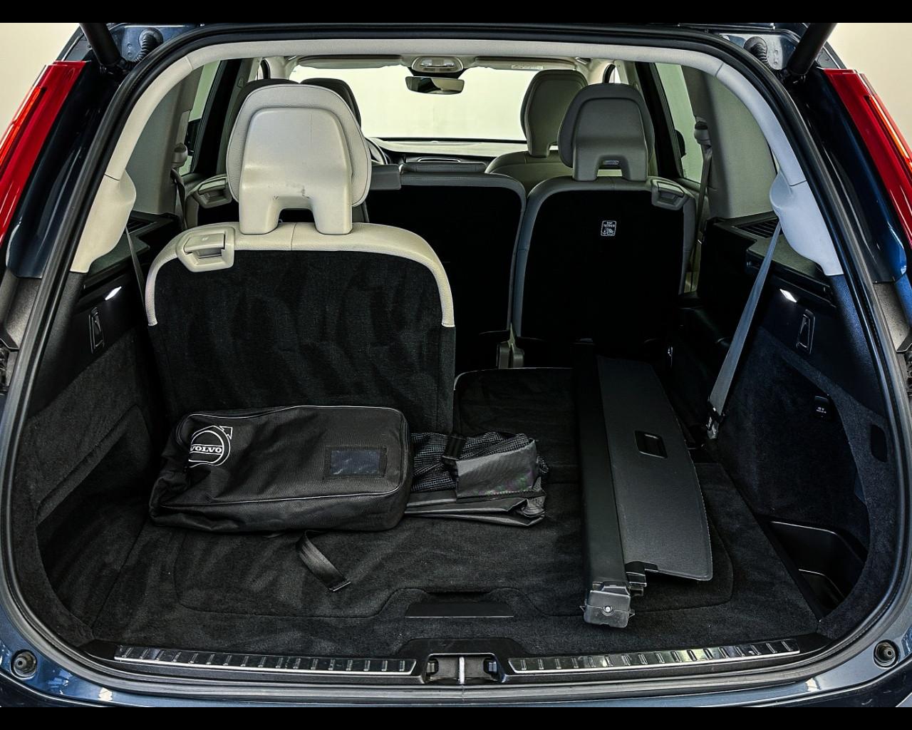 VOLVO XC90 (2014-->) - XC90 B5 (d) AWD automatico 7 posti Core
