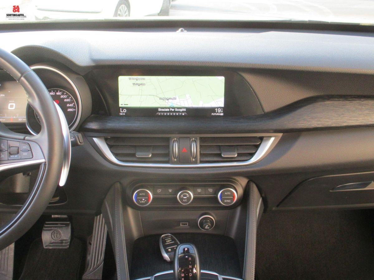 A.R.Stelvio 2.2 T.diesel 210cv AT8 Q4 B-Tech-2020 FULL
