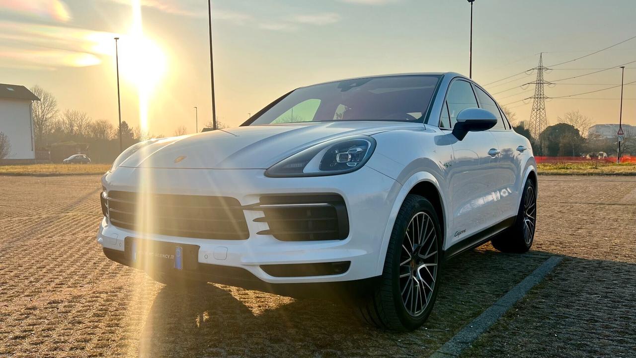 Porsche Cayenne Coupé 3.0 V6 E-Hybrid *PREZZO PROMO*