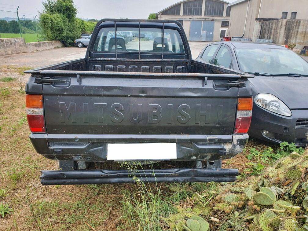 Mitsubishi L200 2.5 TDI 4WD 87CV Cab. Singola