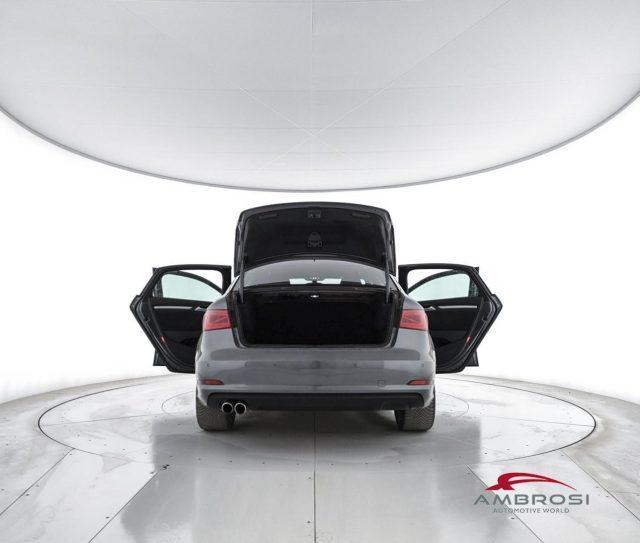AUDI A3 2.0 TDI S-Line Ambiente