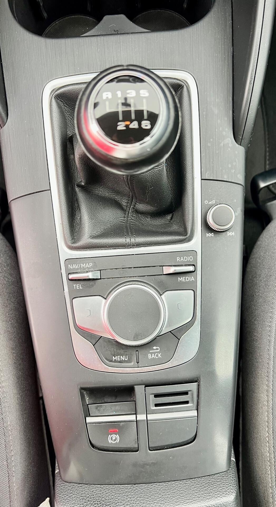 Audi A3 SPB 30 TDI Sport Acc.Permute