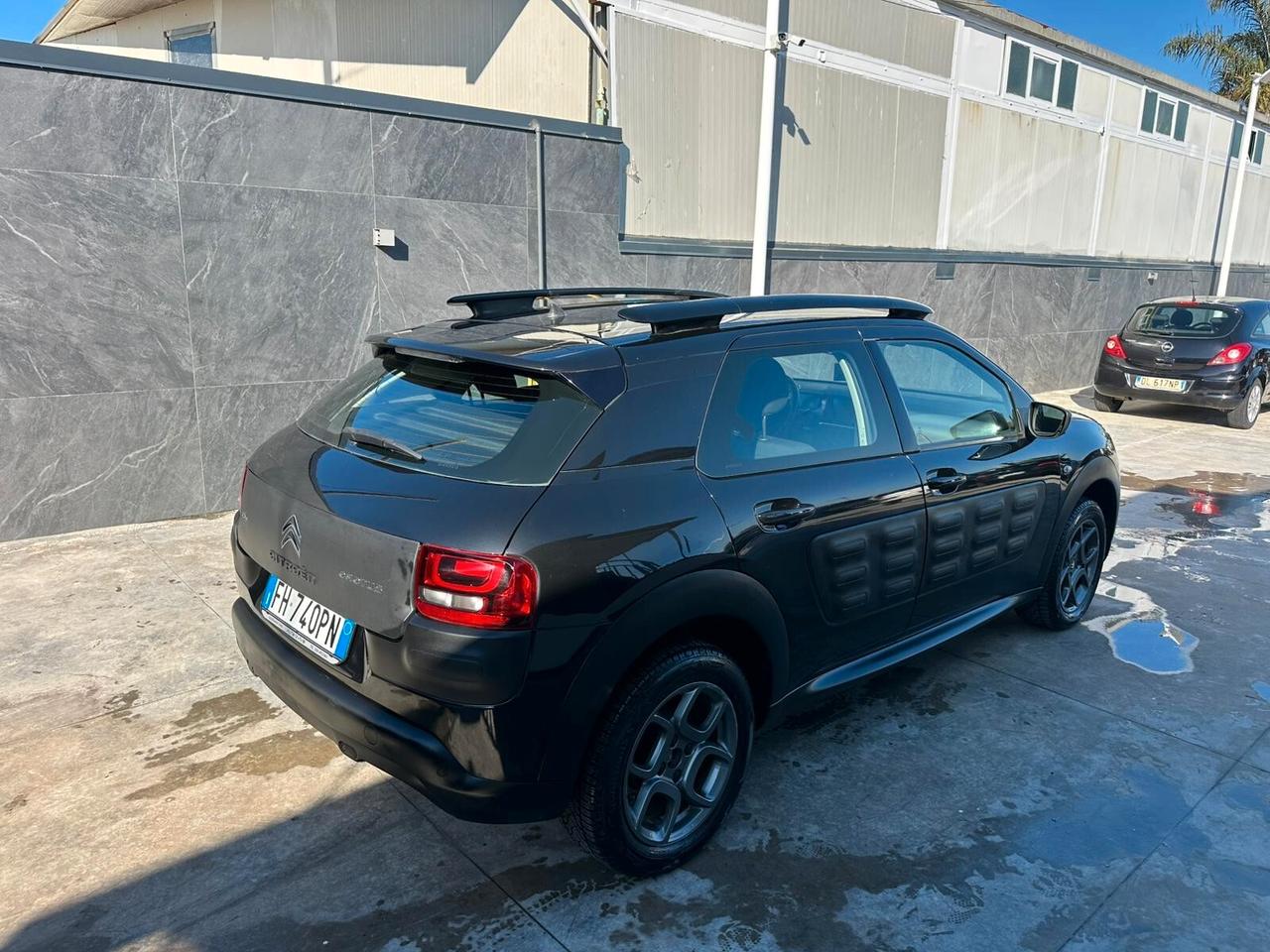 Citroen C4 Cactus BlueHDi 100 S&S ETG6 Shine