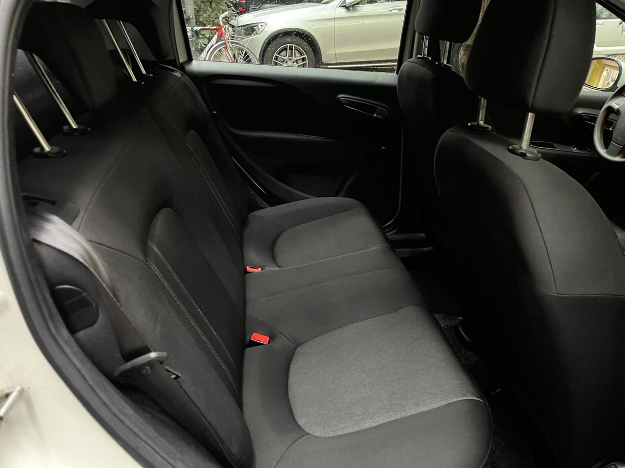 Fiat Punto 1.3 Mut VAN VERSIONE AUTOCARRO 4 POSTI