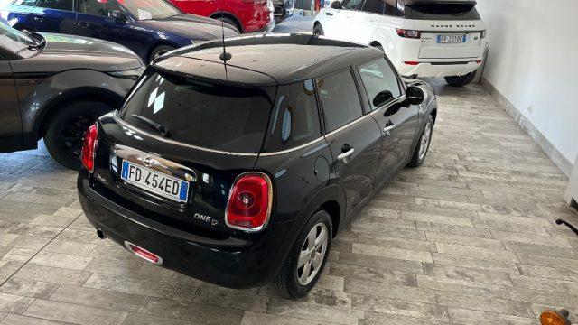 MINI Cooper D 1.5 Cooper D 5 porte