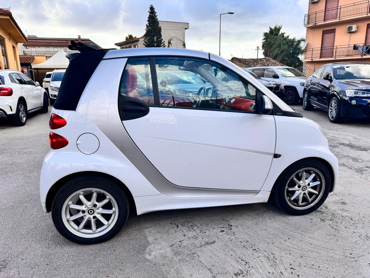 Smart ForTwo 1000 52 kW MHD cabrio pulse