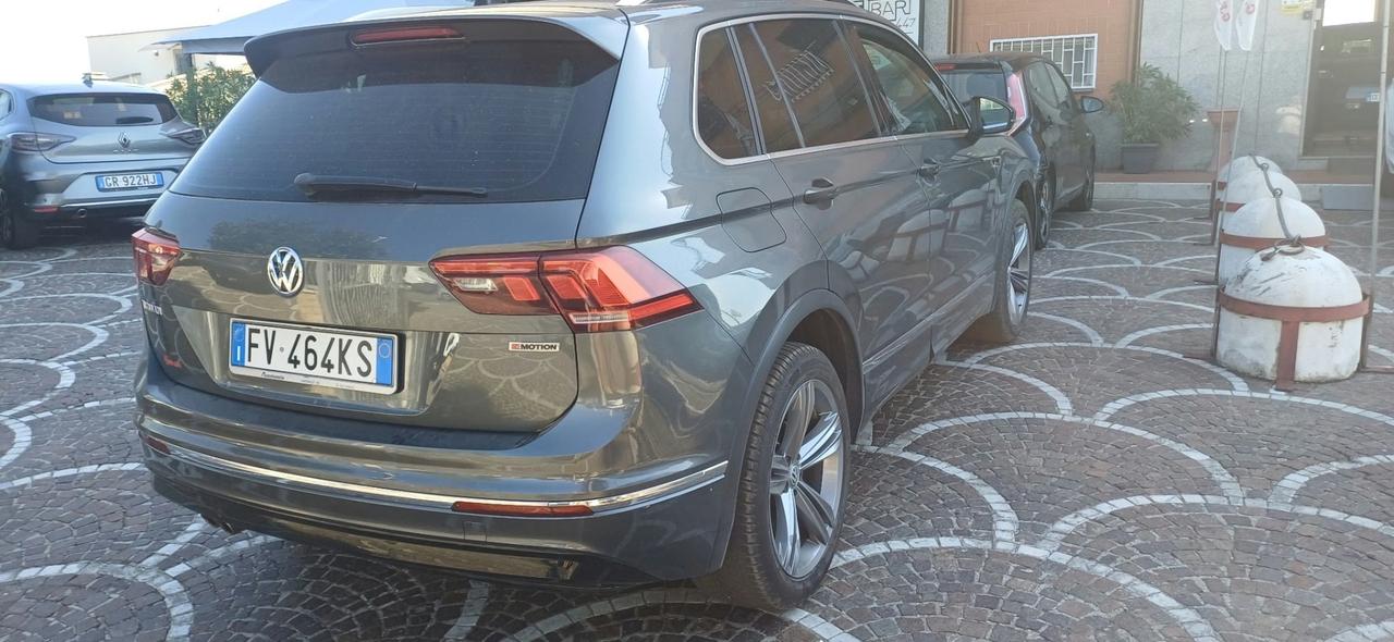 Volkswagen Tiguan 2.0 TDI SCR DSG 4MOTION Sport BMT