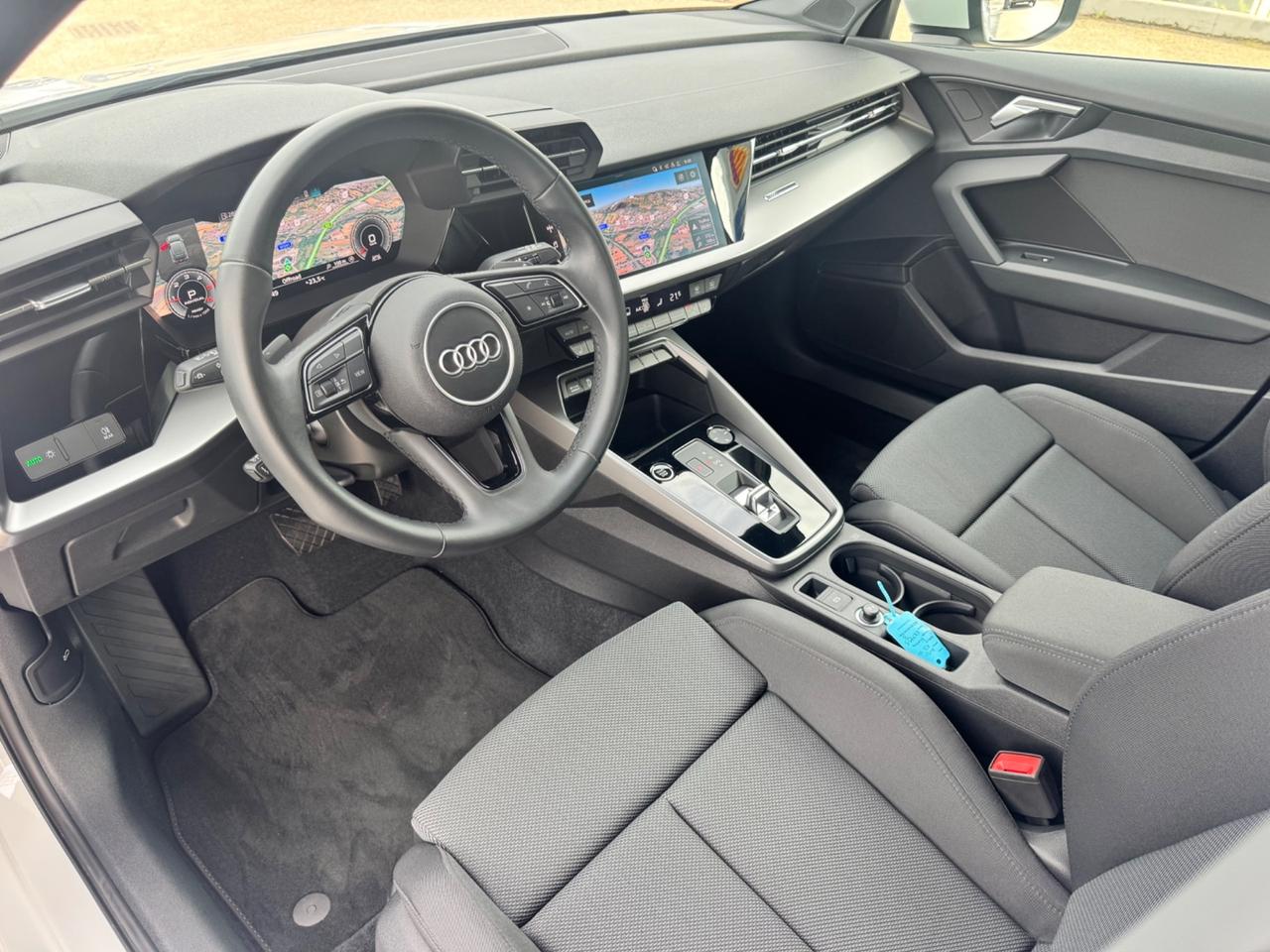 Audi A3 SPB 30 TDI 2.0 116cv S tronic s line ok neopatentati