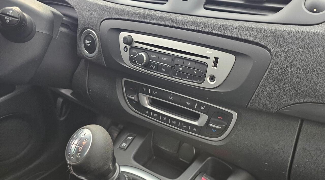 Renault Scenic Scénic 1.5 dCi 110CV 7 POSTI