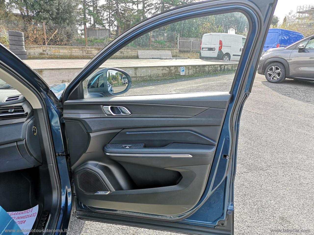 LYNK&CO HYBRID PHEV PROMO WEB