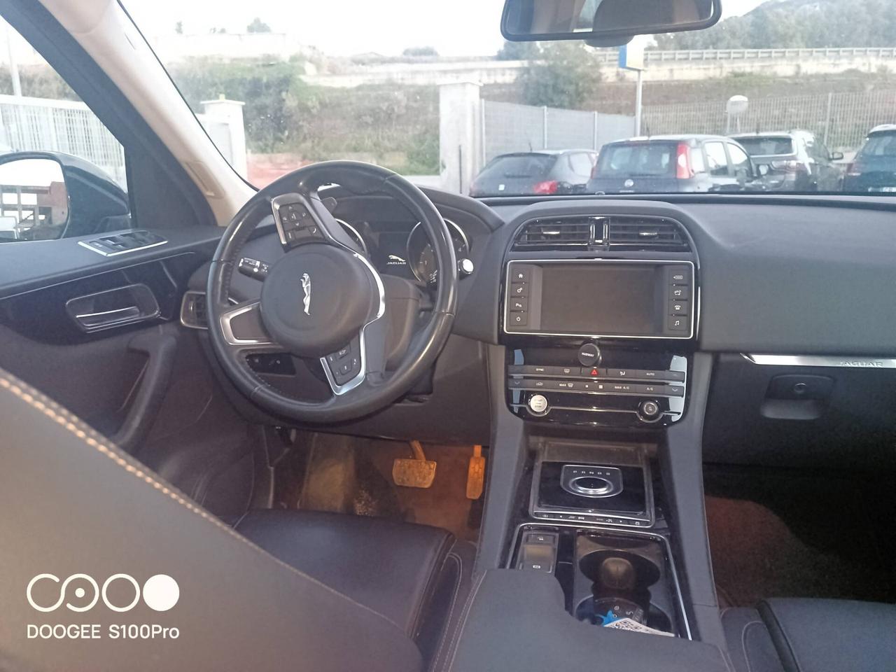 Jaguar F-Pace aziendale 2.0 d awd