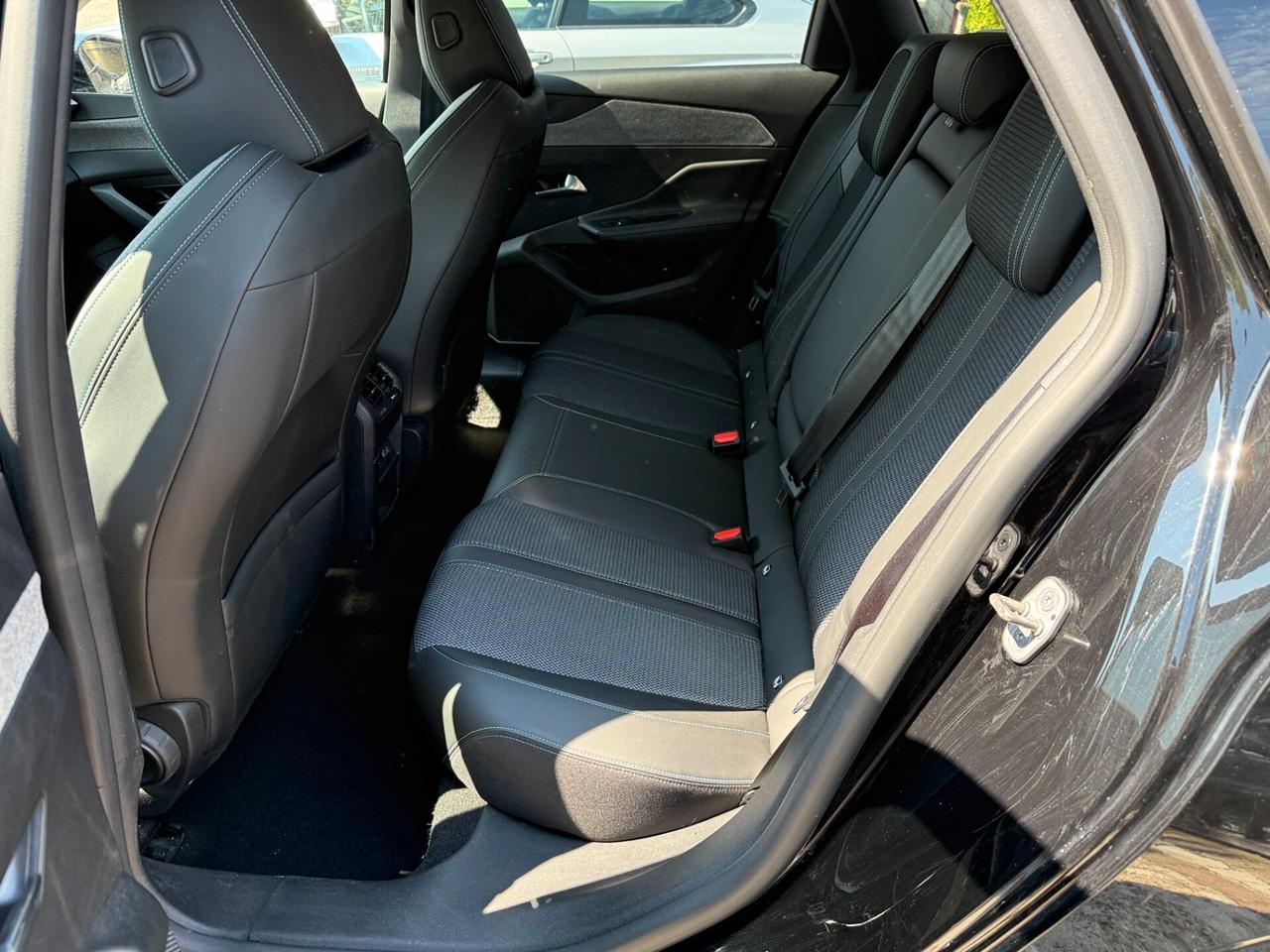 Peugeot 308 BlueHDi 130 S&S SW Allure Pack