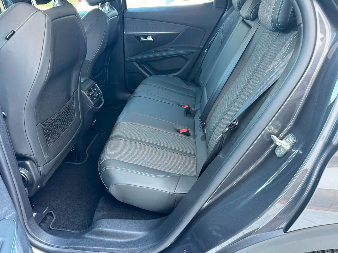 Peugeot 3008 1.5hdi Allure