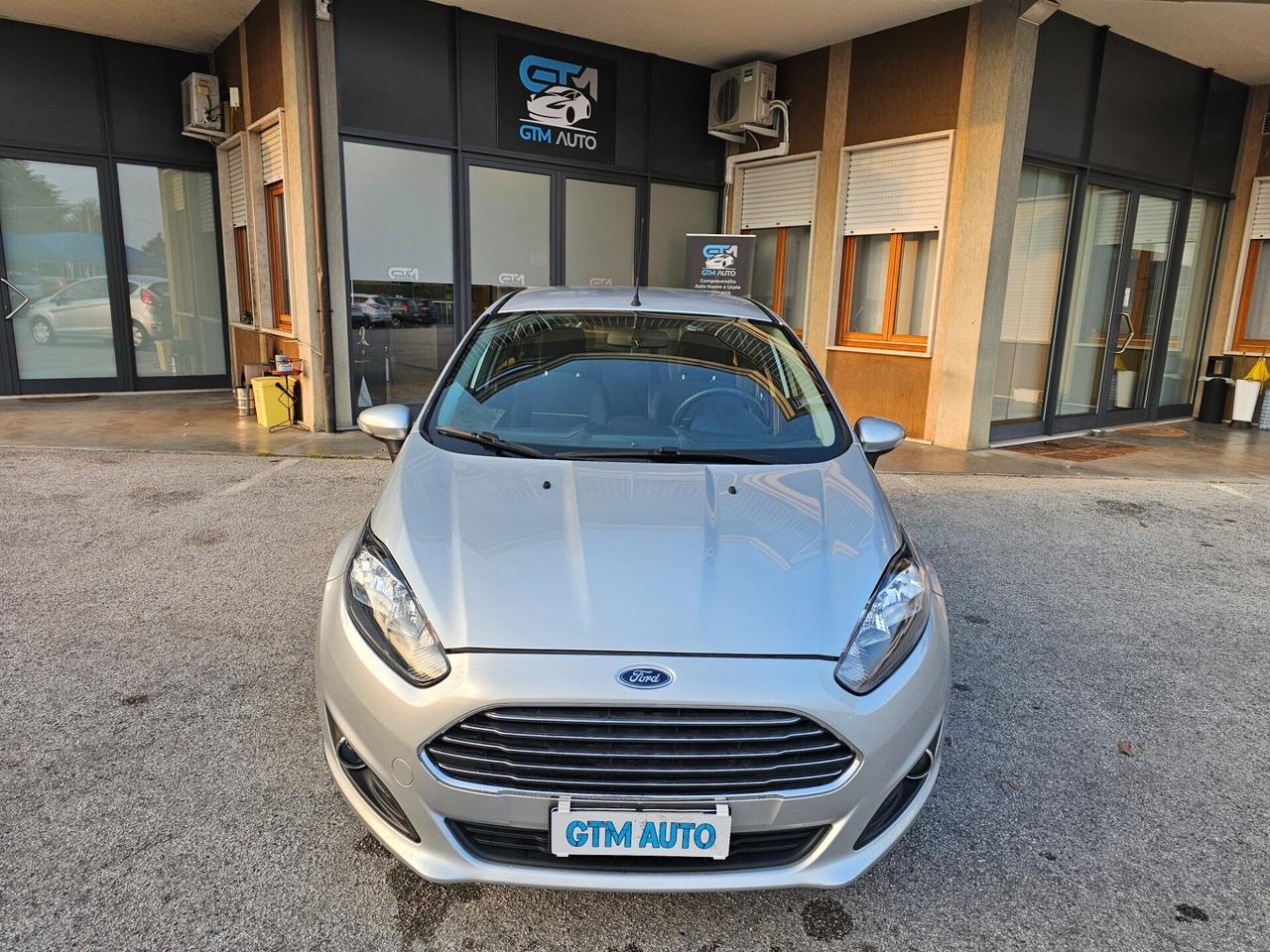 Ford Fiesta 1.2 60CV 5 porte - Neopatentati