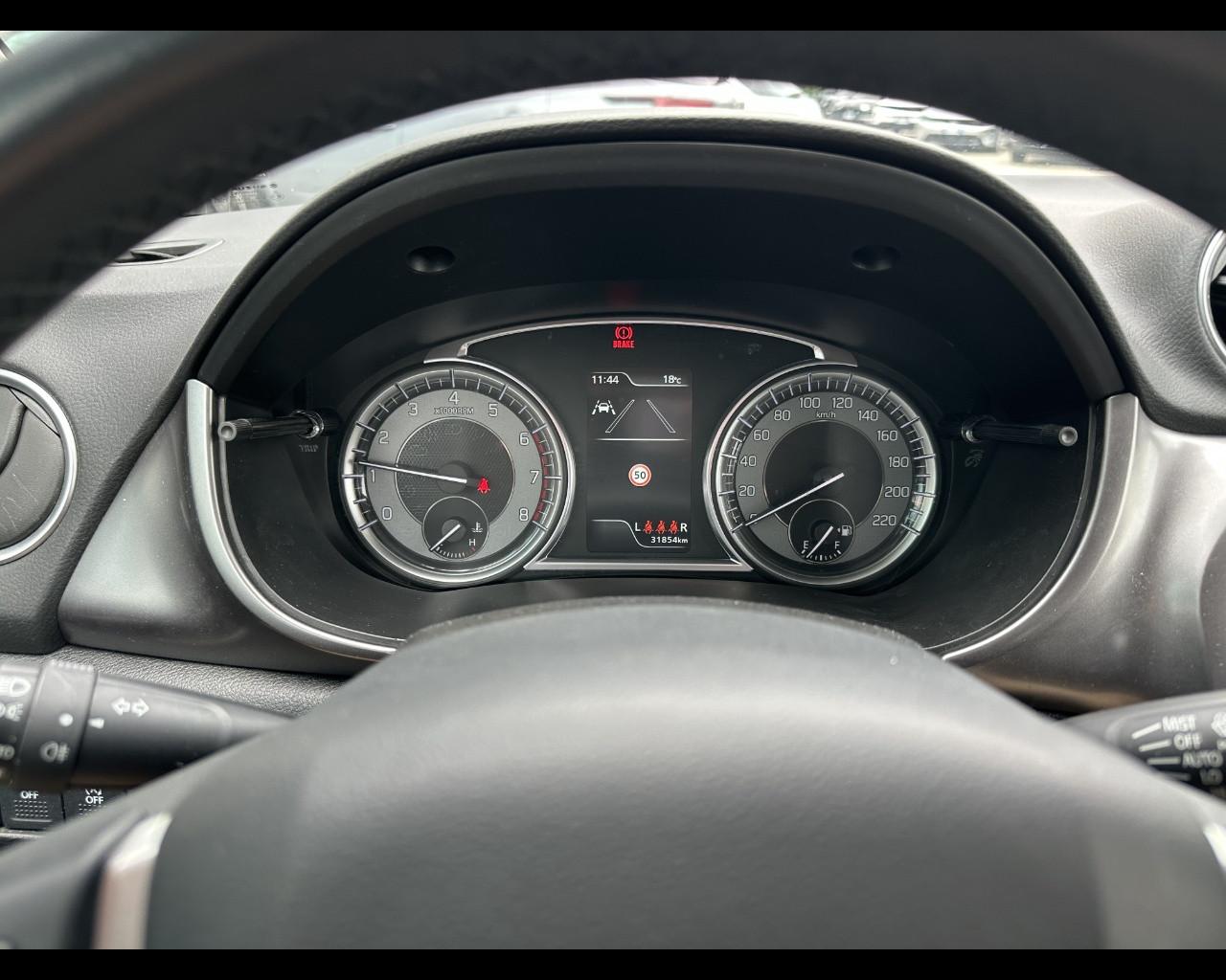 SUZUKI Vitara (2015) - Vitara 1.4 Hybrid Cool