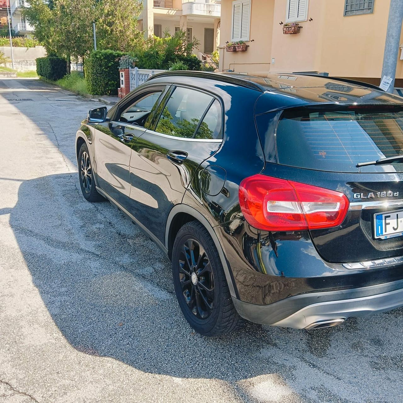 Mercedes-benz GLA 180 d Sport