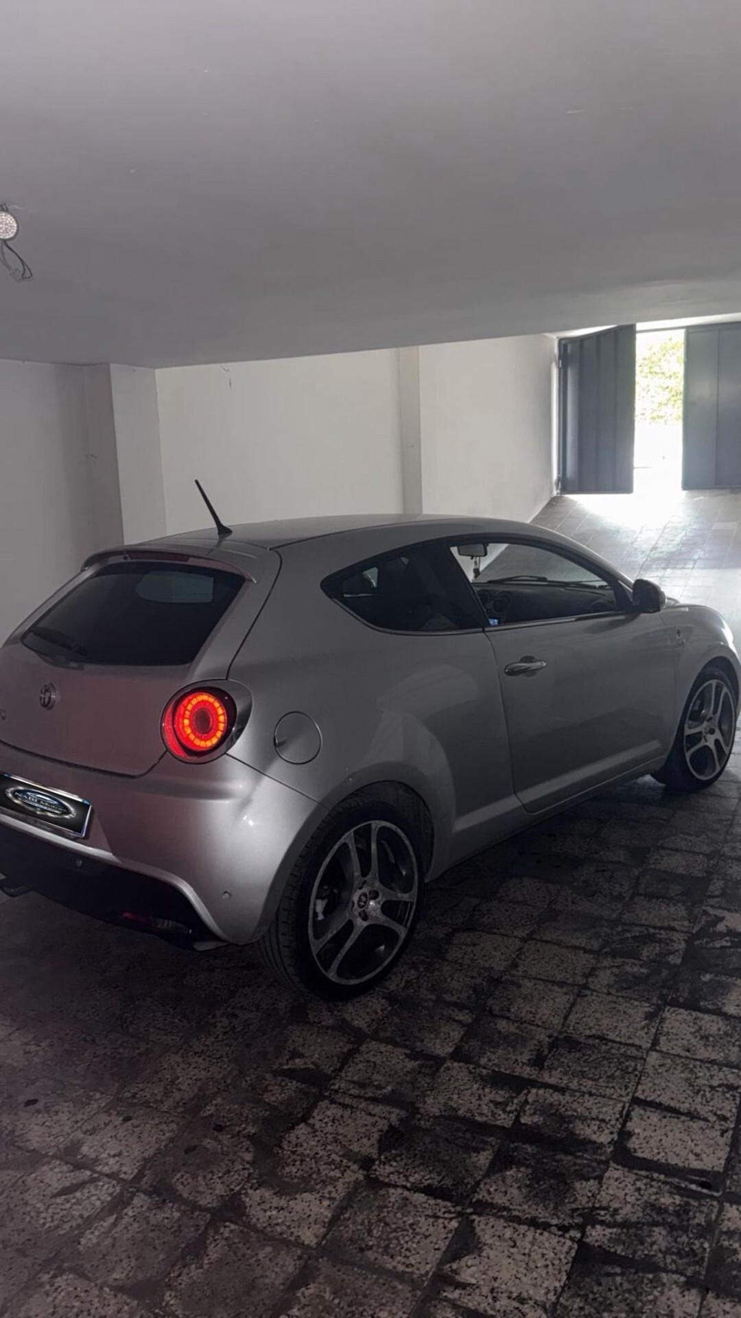 Alfa Romeo MiTo 1.3 JTDm 90 CV -DISTRIBUZIONE ESEGUITA-
