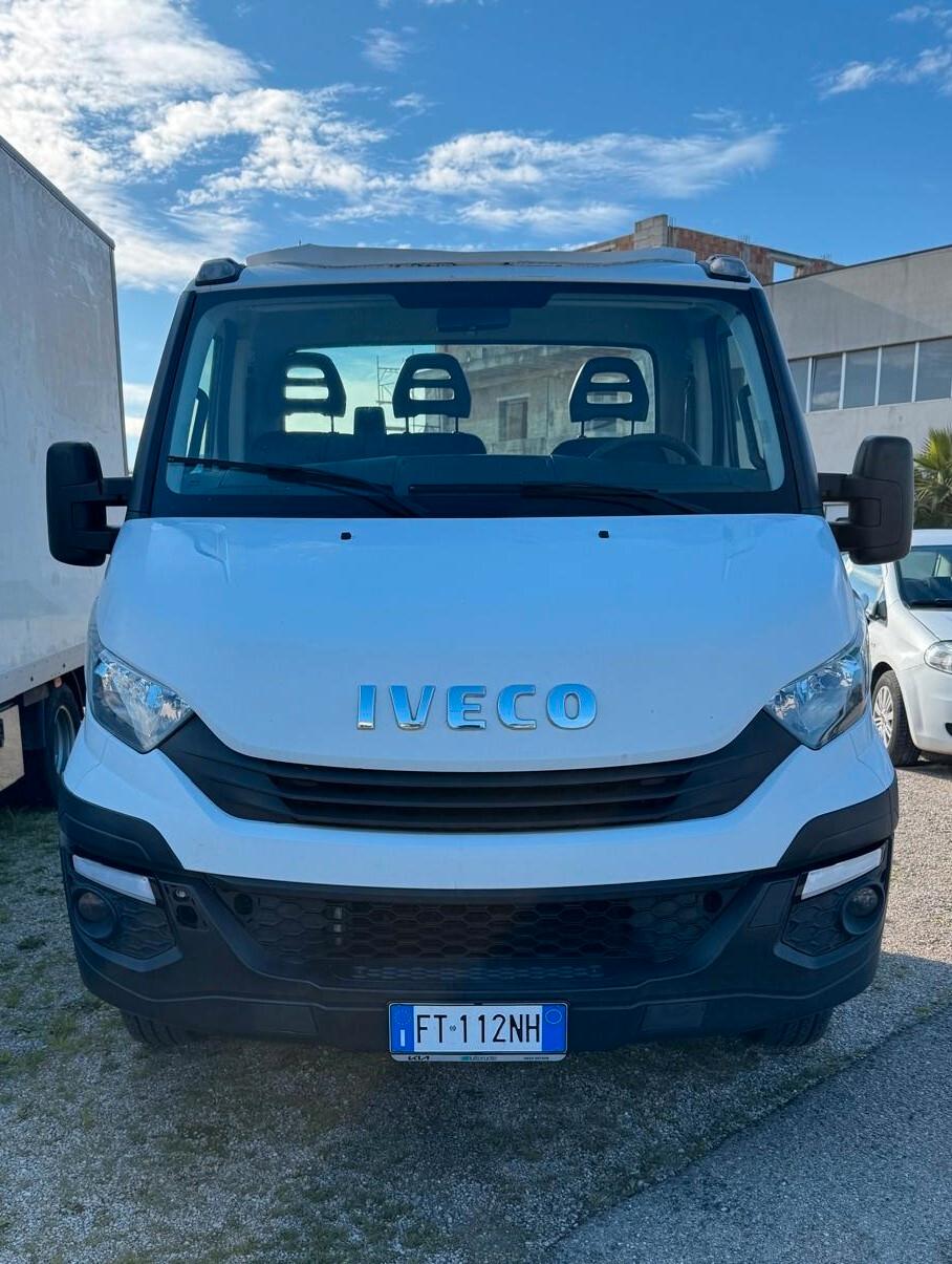 Iveco Daily 35C14 2.3 - Chassy