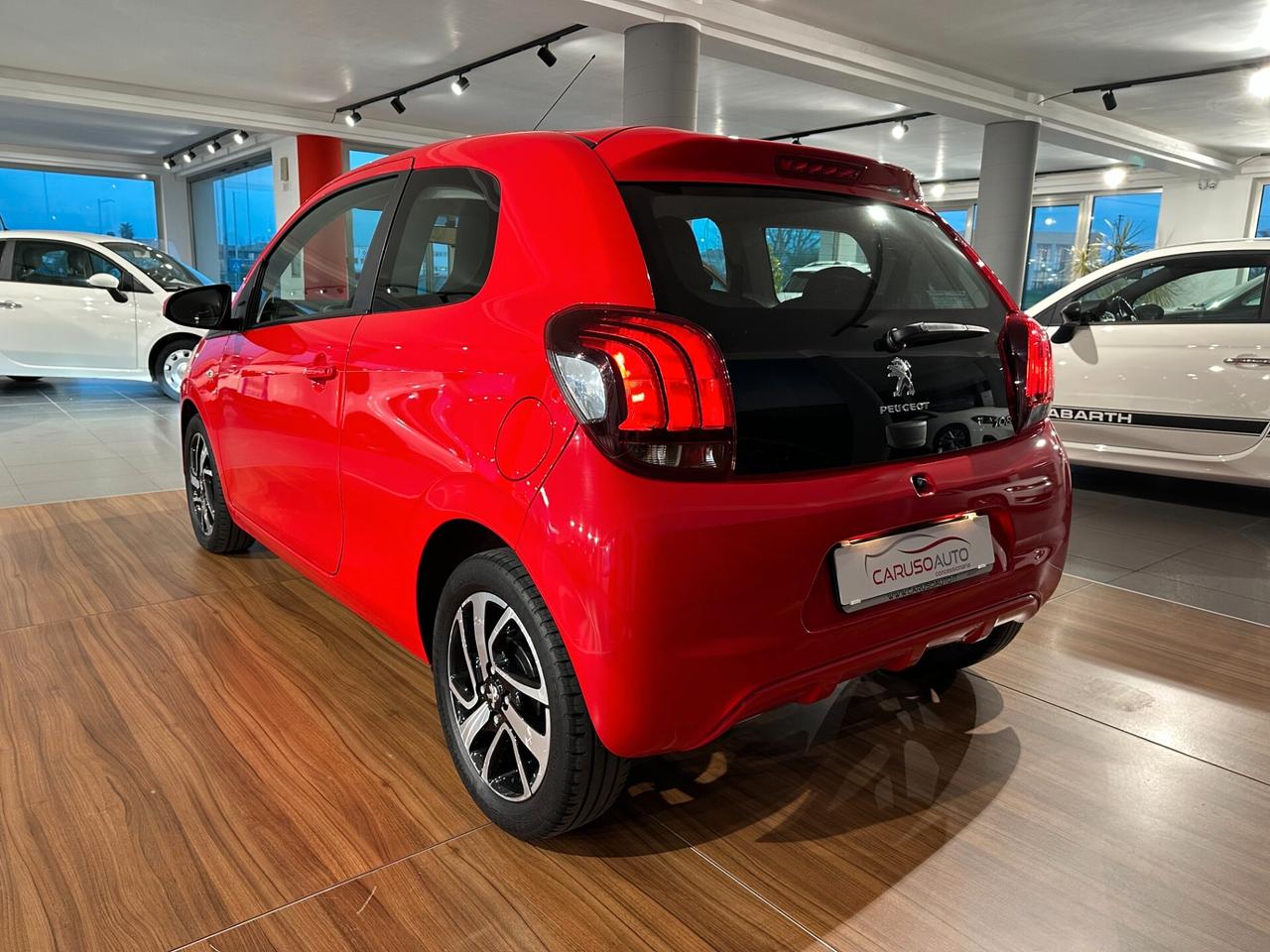 Peugeot 108 VTi 68 ETG 3 porte Allure