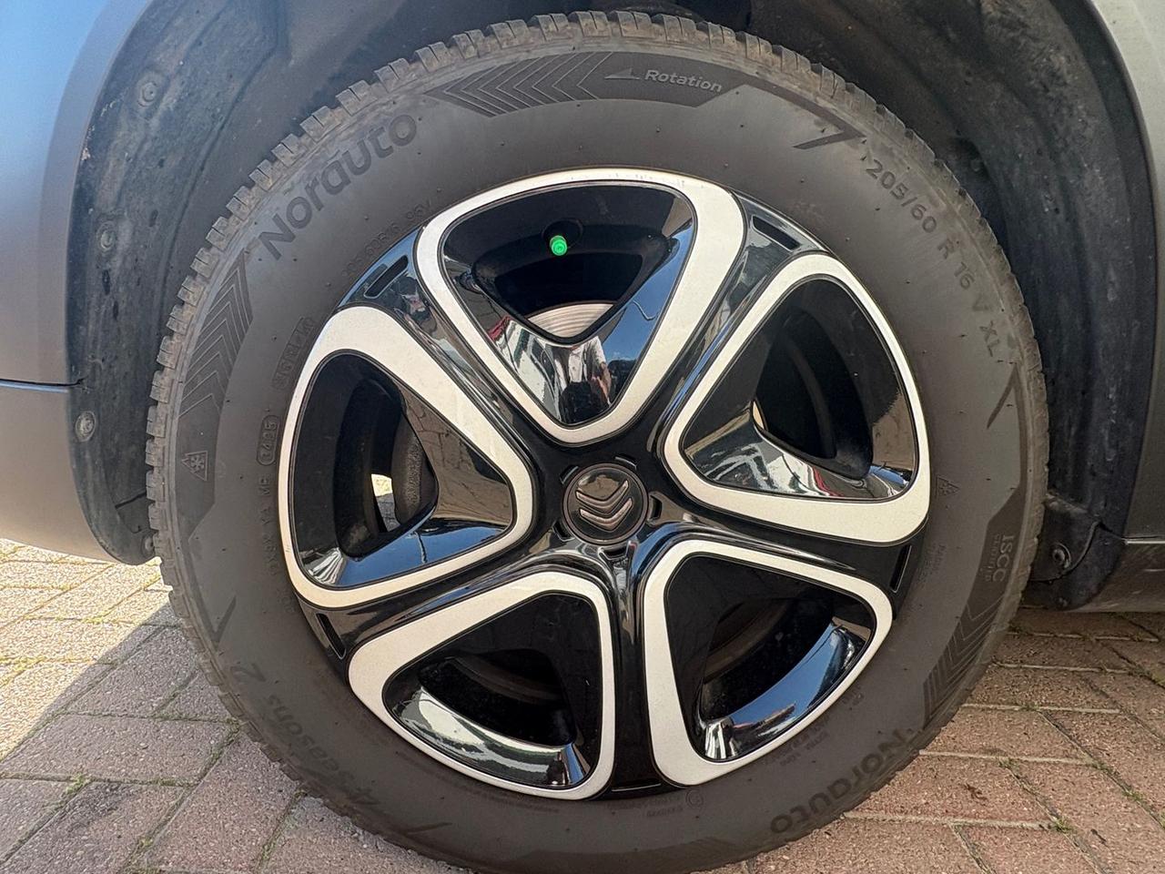Citroen C3 Aircross Shine Pack 1.2 PureTech #10623