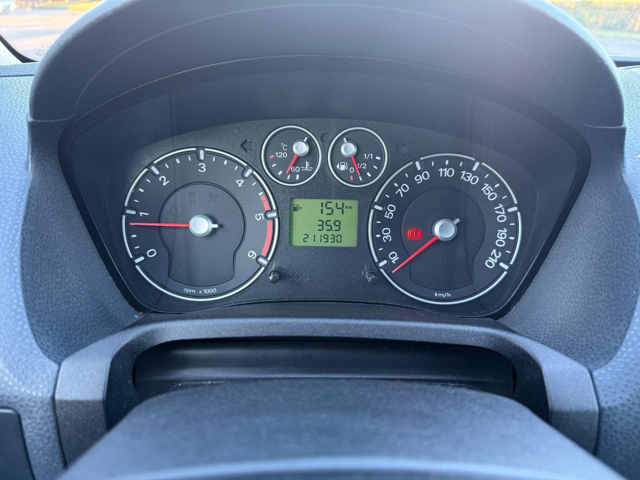 Ford Fiesta 1.4 TDCi 5p. Ghia