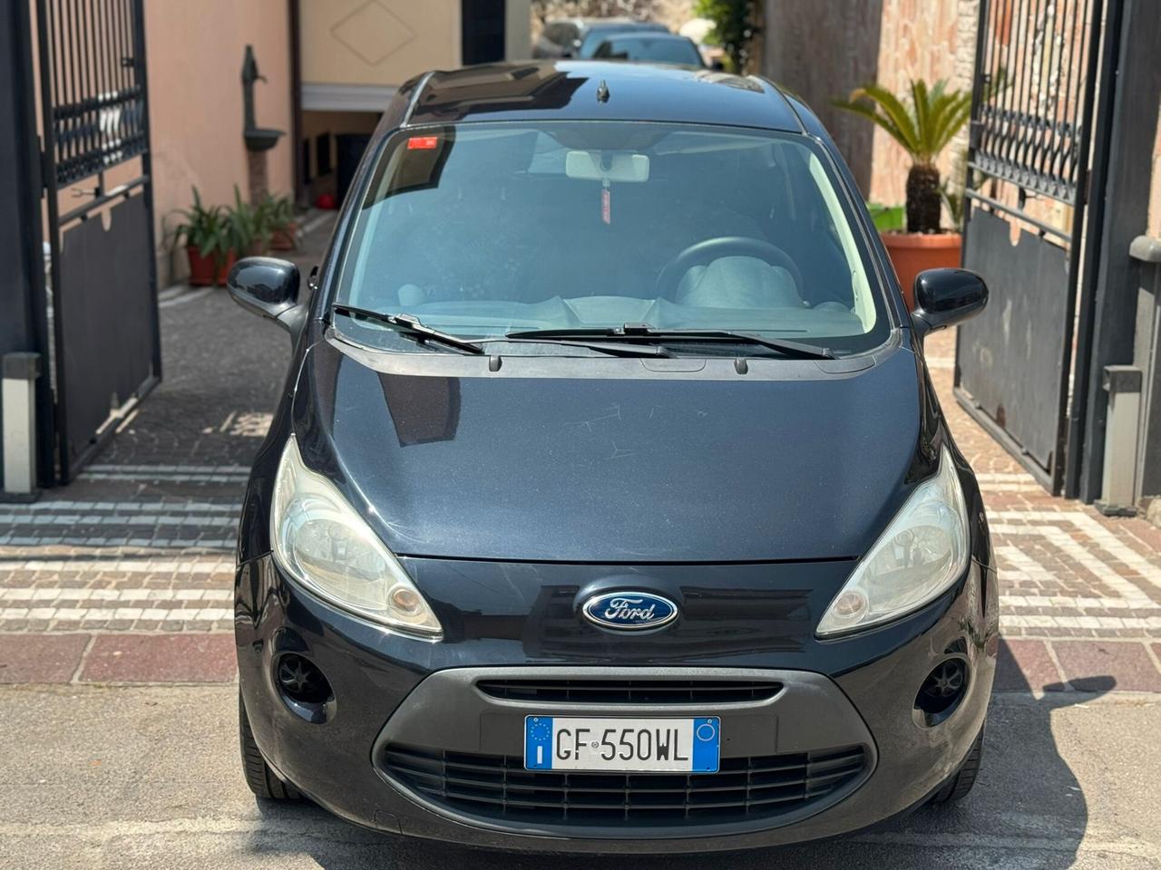 Ford Ka 1.2 8V 69CV Black&White Edition - berlina 2 volumi