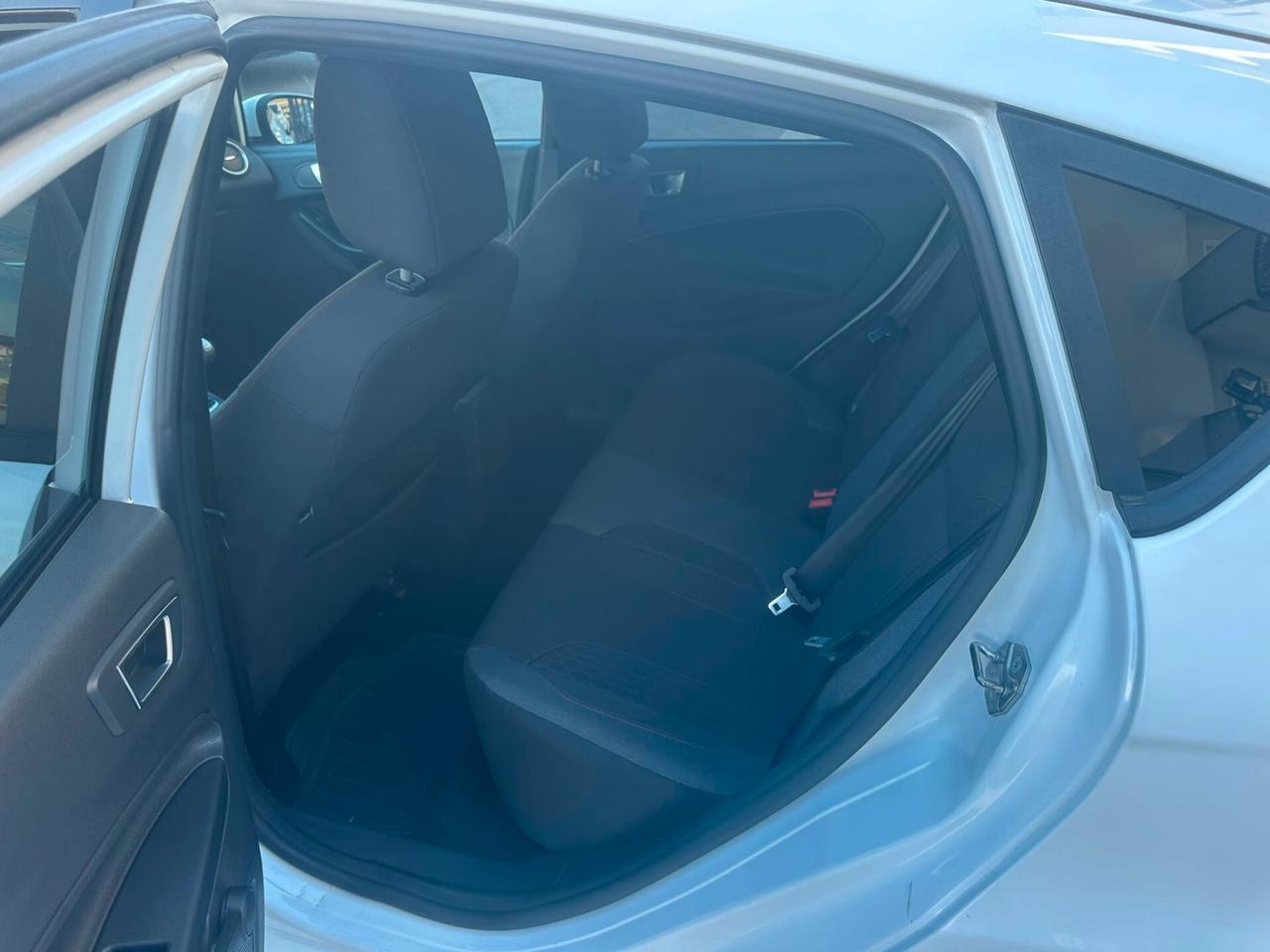 Ford Fiesta 1.5 TDCi 95CV 5 porte ST-Line