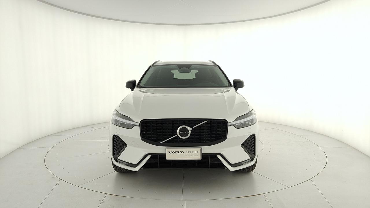 VOLVO XC60 2.0 b4 Plus Dark auto