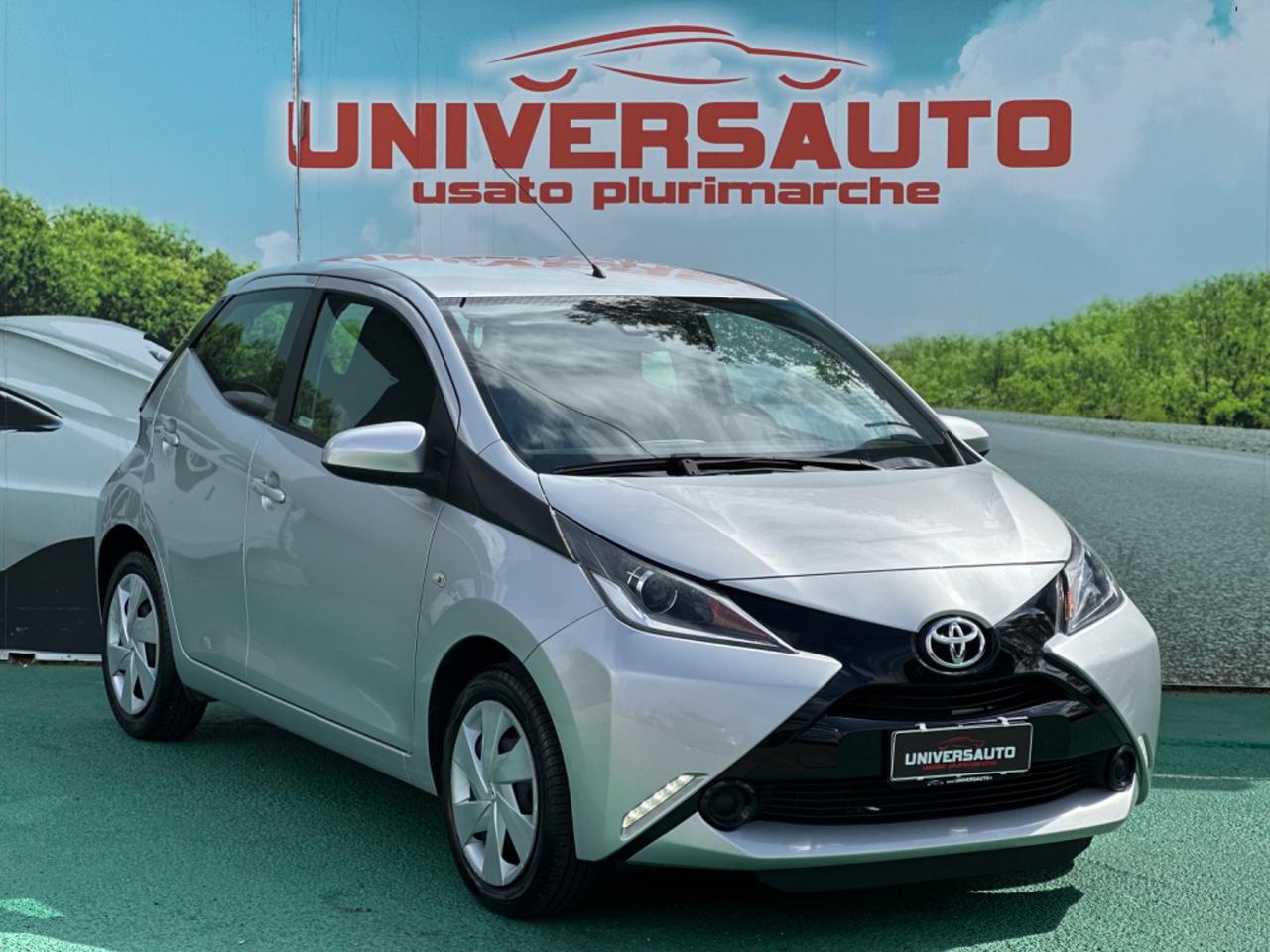 Toyota Aygo 1.0 VVT-i 69cv X-Play 2017