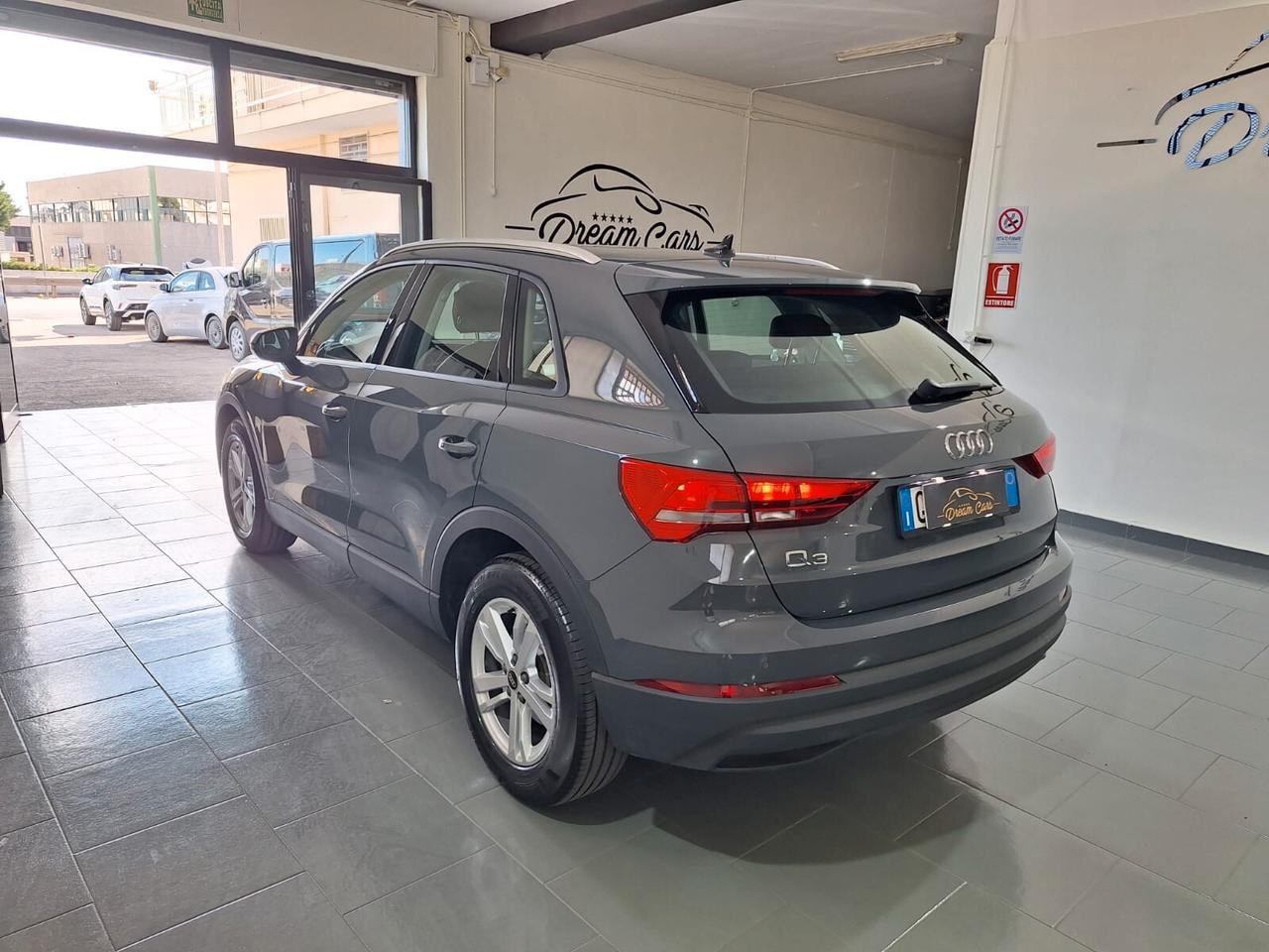 Audi Q3 35 2.0TDI S tronic 150cv 2022