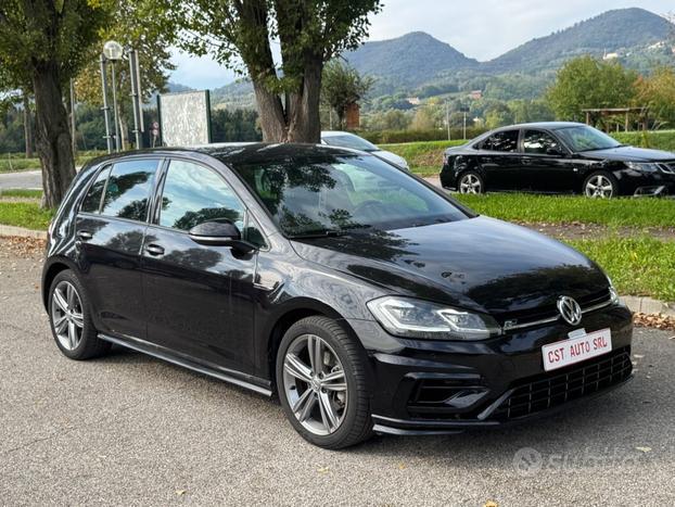 VOLKSWAGEN Golf TDI BMT R.PACK VIRTUAL COCKPIT X