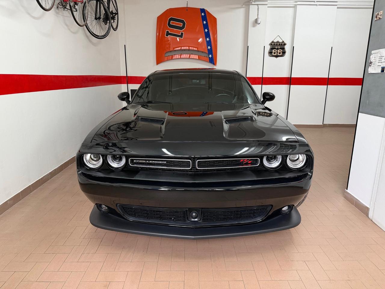 Dodge Challenger 3600 V6 km 41000 Permuto