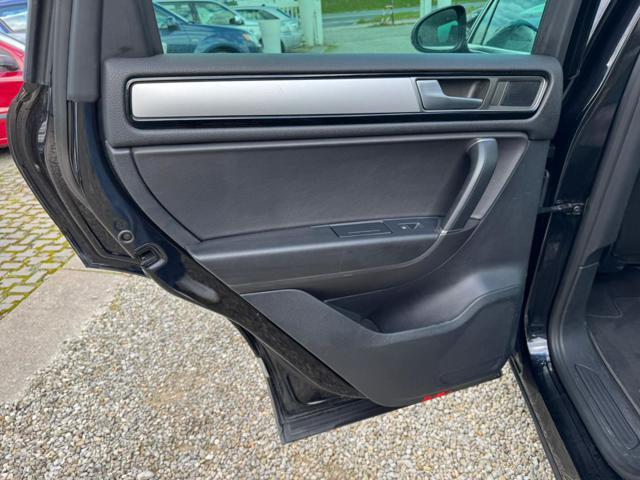 VOLKSWAGEN Touareg 3.0 TDI 262 CV tip. BMT Terrain Tech Executive