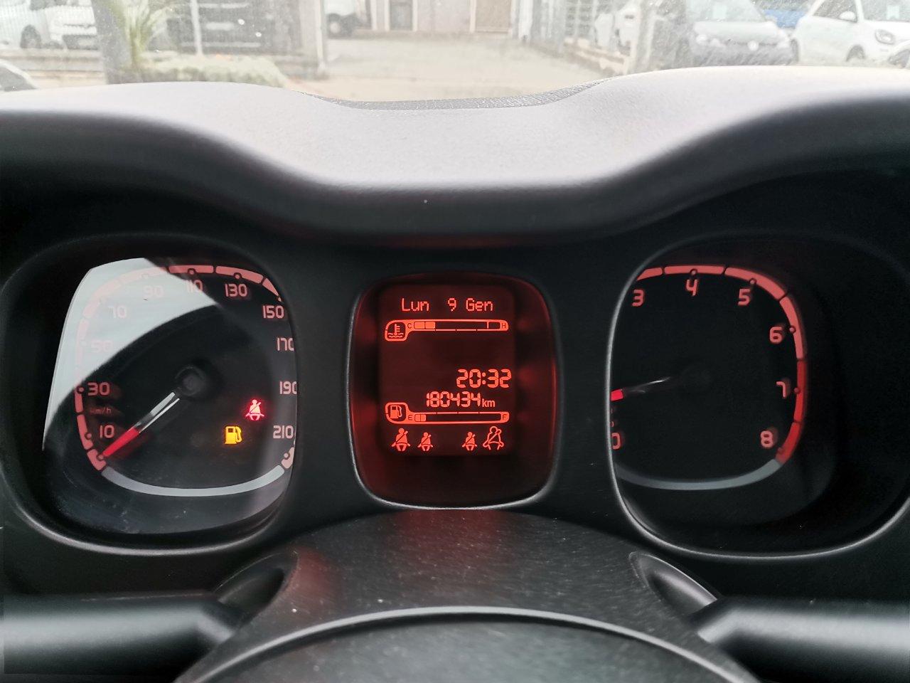 Fiat Panda 1.2 Young 69cv