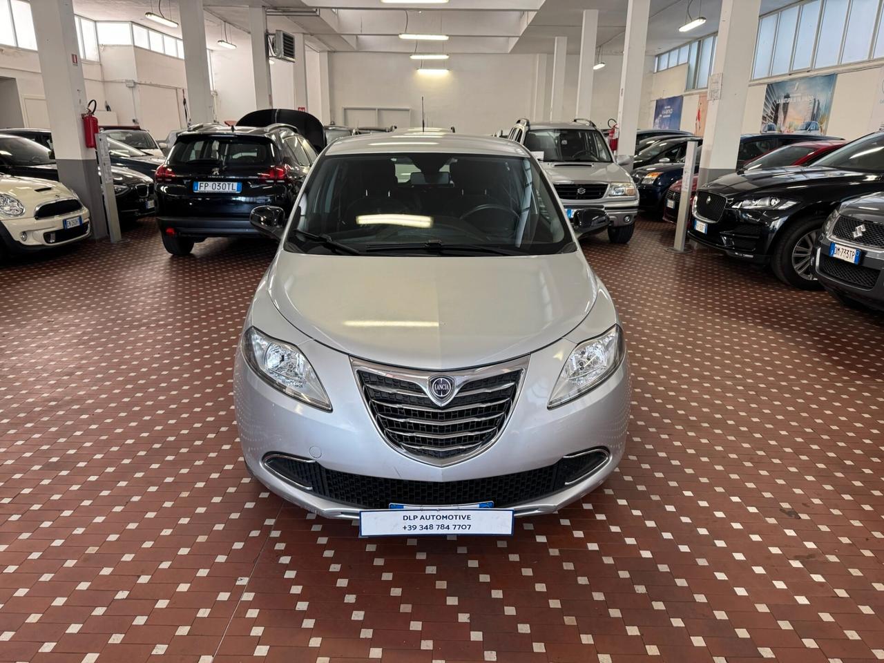 Lancia Ypsilon 1.2 69 CV 5 porte Platinum - UNICO PROPRIETARIO