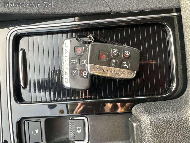 JAGUAR F-Pace F-Pace 2.0d Prestige awd 180cv auto my18- FR055SE