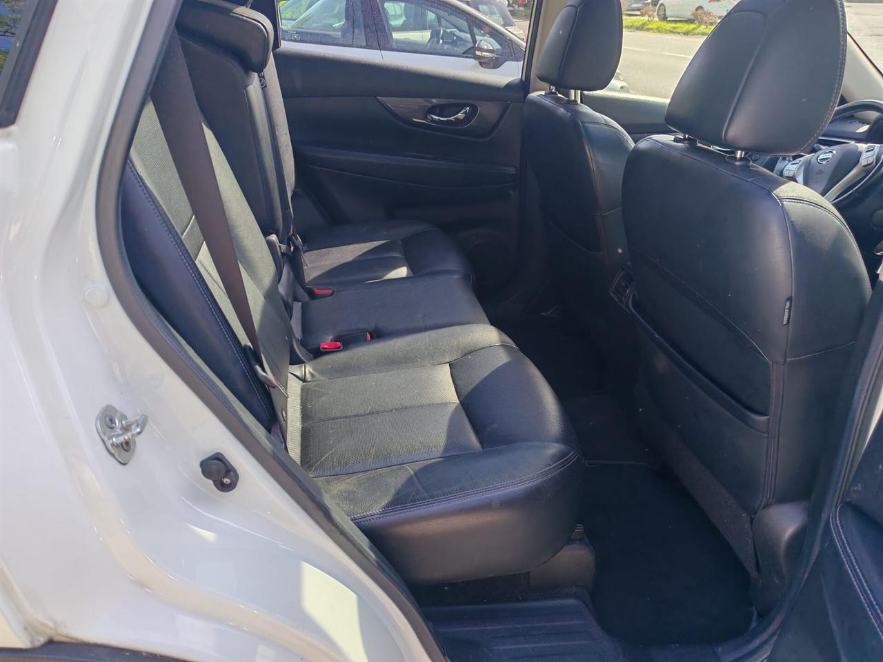 Nissan X-Trail 1.6 dCi 2WD Tekna