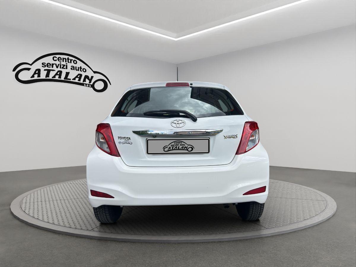 TOYOTA - Yaris - 1.4 D-4D 90CV 5p. Lounge NAVI TELECAMERA