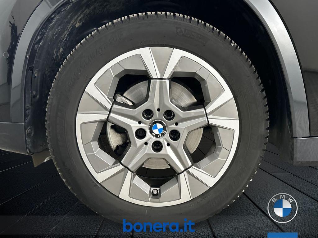 BMW X1 18 d X-Line Edition Essence sDrive DCT