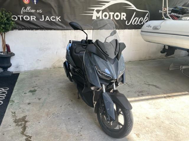 Yamaha X-Max 300 TECH MAX