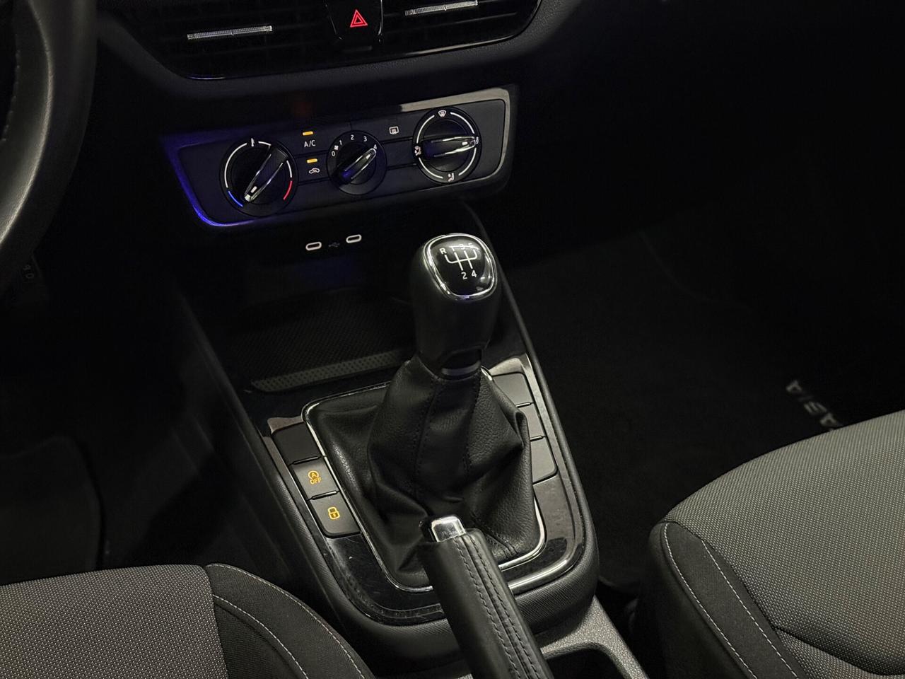 ŠKODA Fabia 2022 1.0 TSI 95 CV Ambition