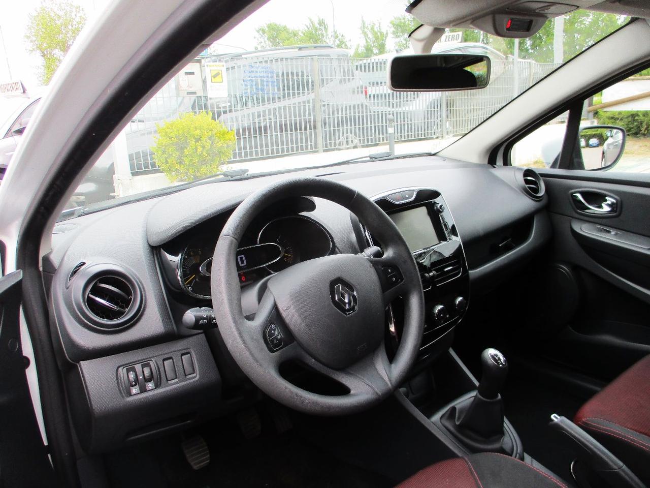 Renault Clio 5 Porte Clio 5p 1.2 Live 75cv - Ok Neopat./Navi/Bluetooth