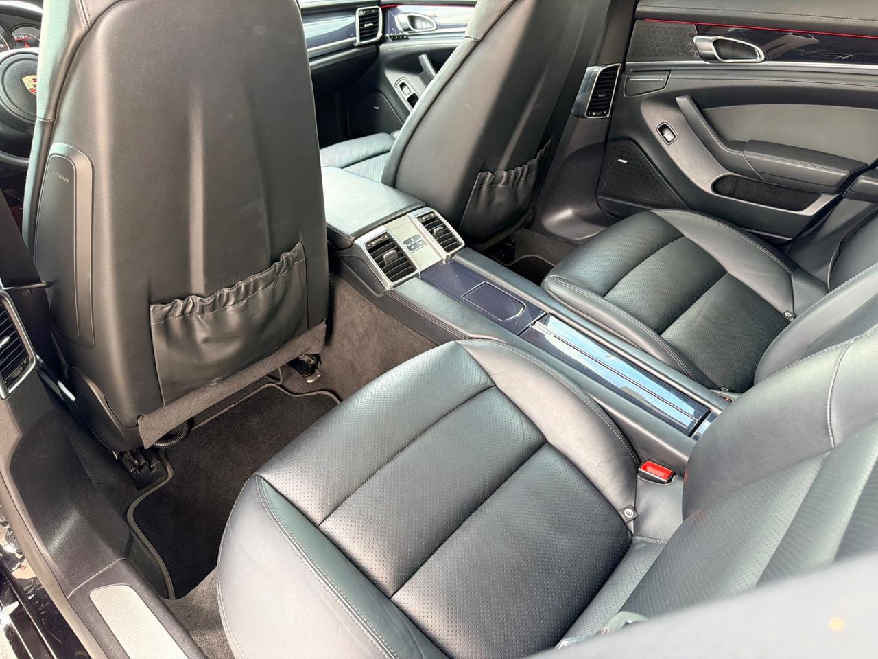 Porsche Panamera 3.0 Diesel 300cv da vetrina