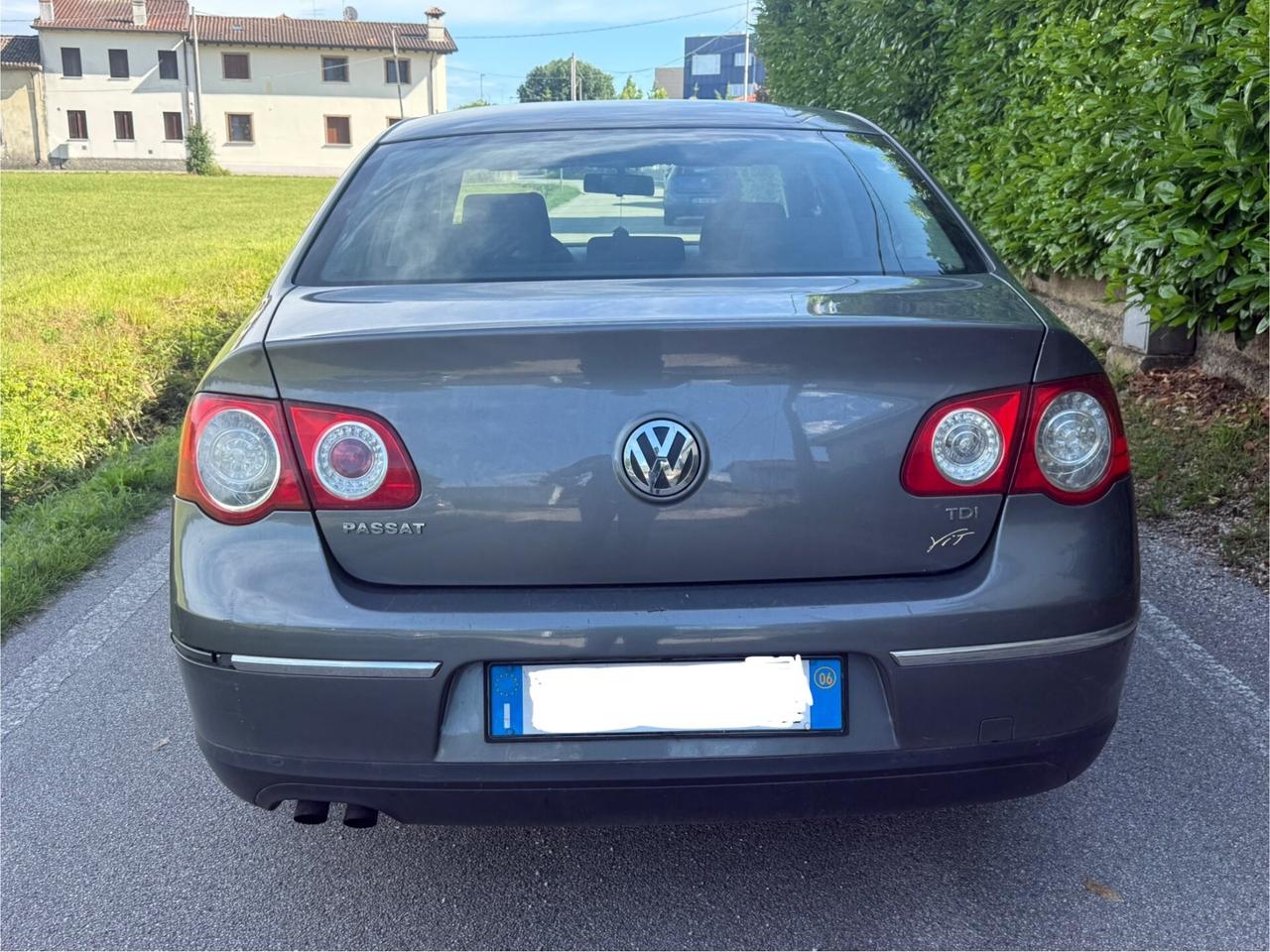 Volkswagen Passat 1.9 TDI/105CV Trendline BERLINA