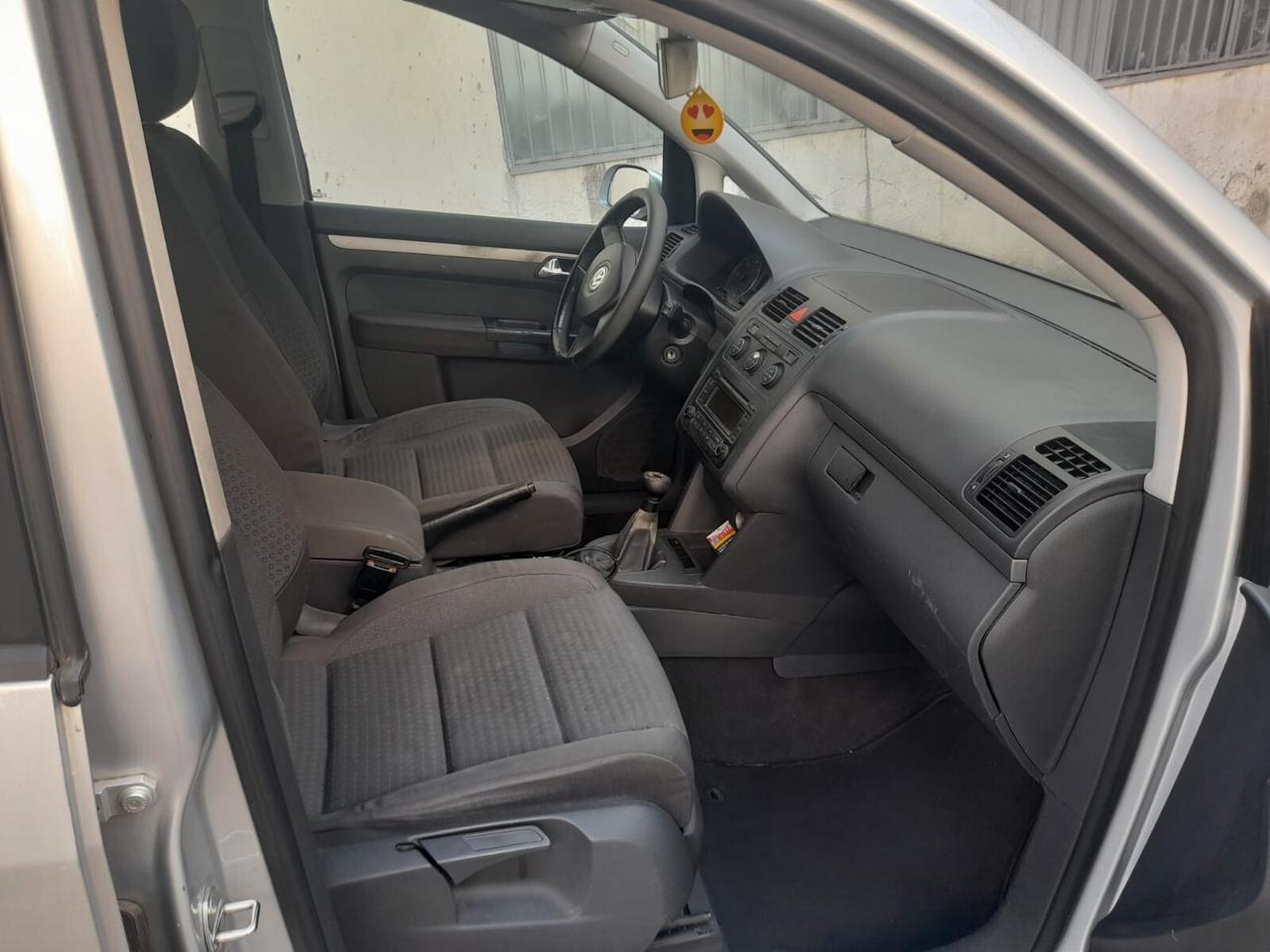 Volkswagen Touran 2.0cc diesel(PRIVATO)-2004