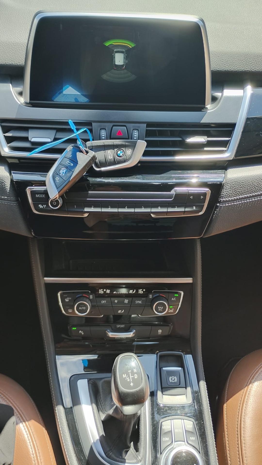 Bmw 2er Active Tourer 218d Luxury