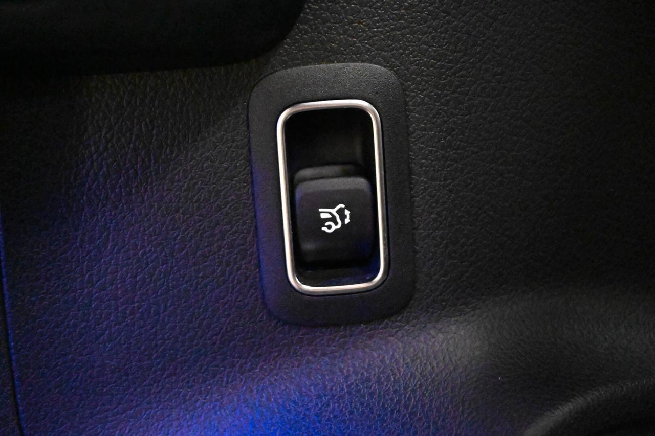 MERCEDES GLA (X156) GLA 200 d Automati...