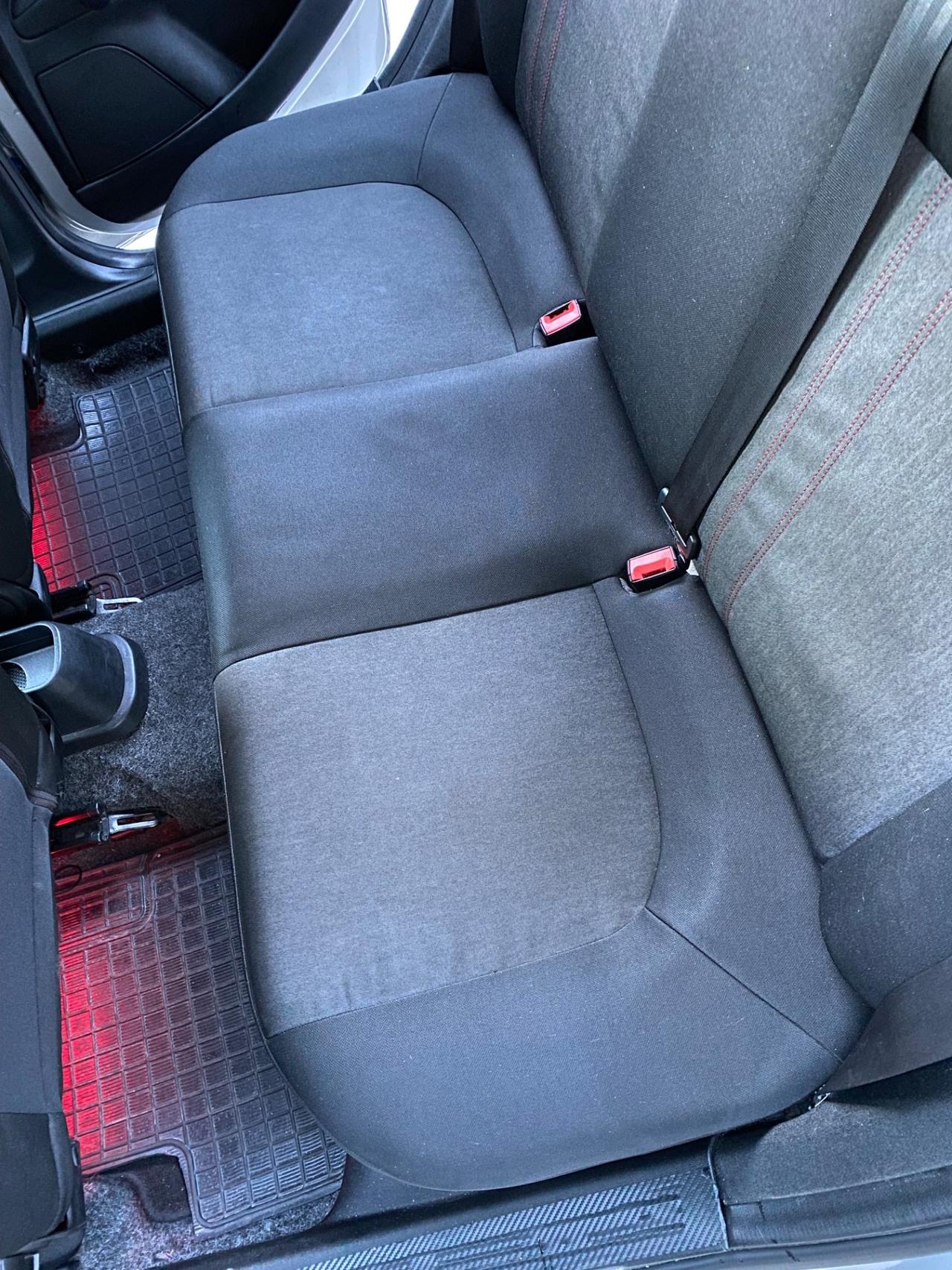 Fiat Punto 1.3 MJT II 75 CV 5p. Lounge