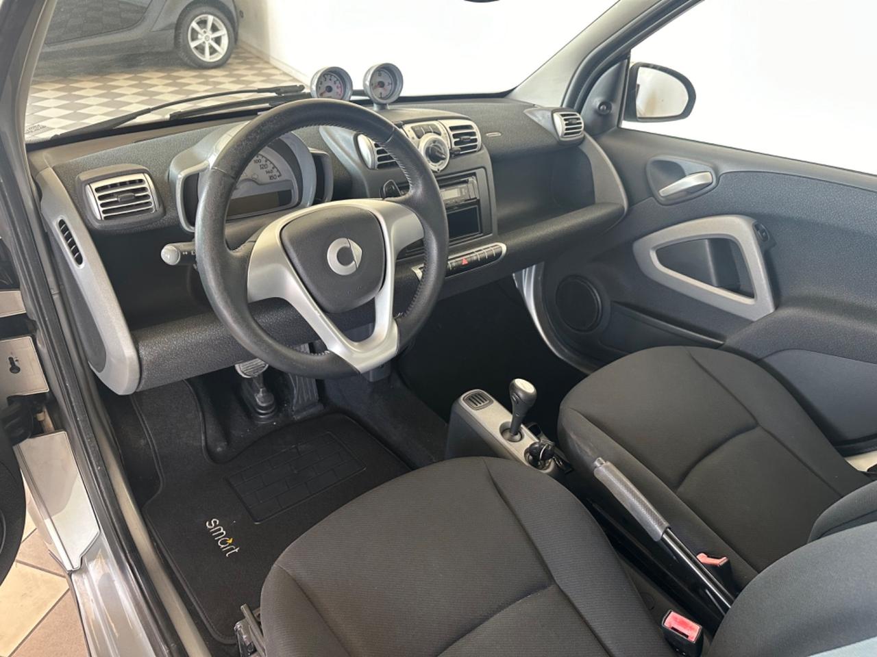 Smart ForTwo 1000 52 kW coupé limited one