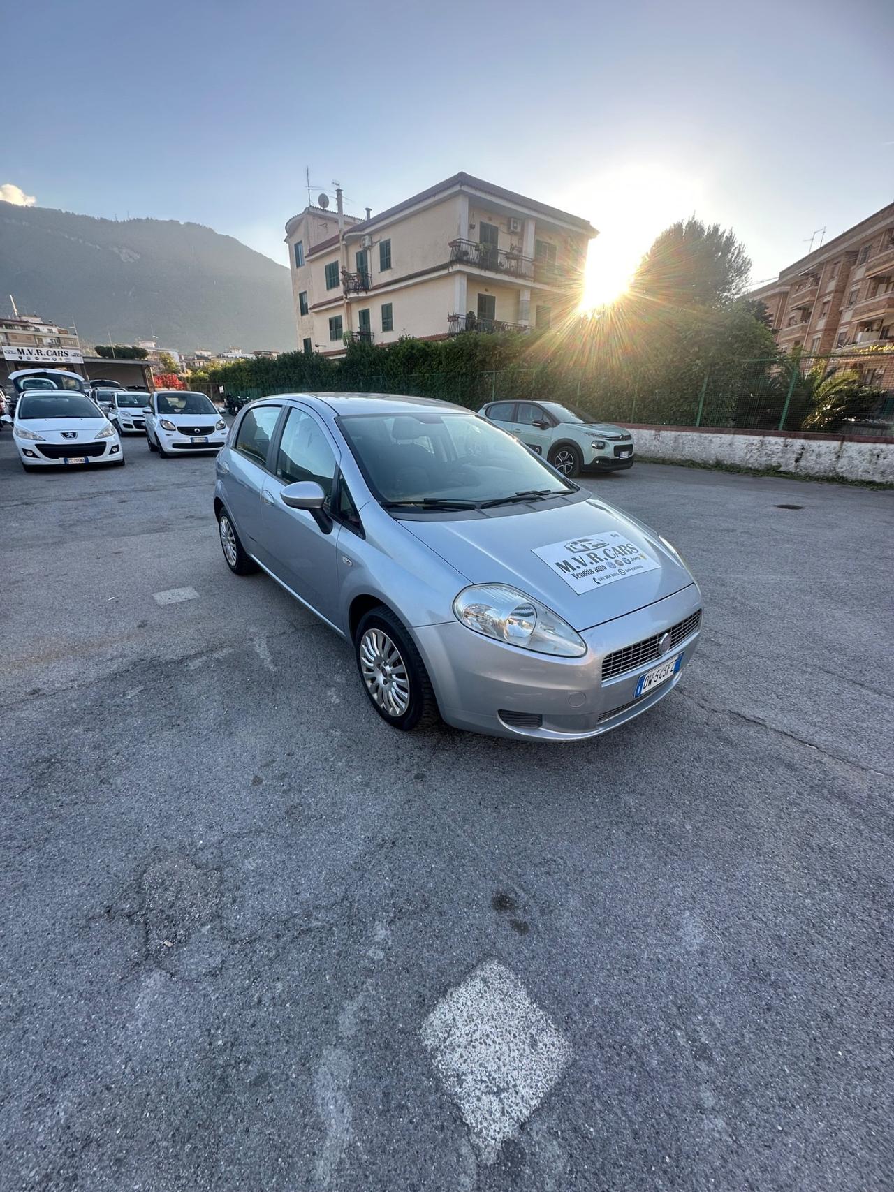 Fiat Grande Punto 1.3 MJT 75 CV 5 porte Fun